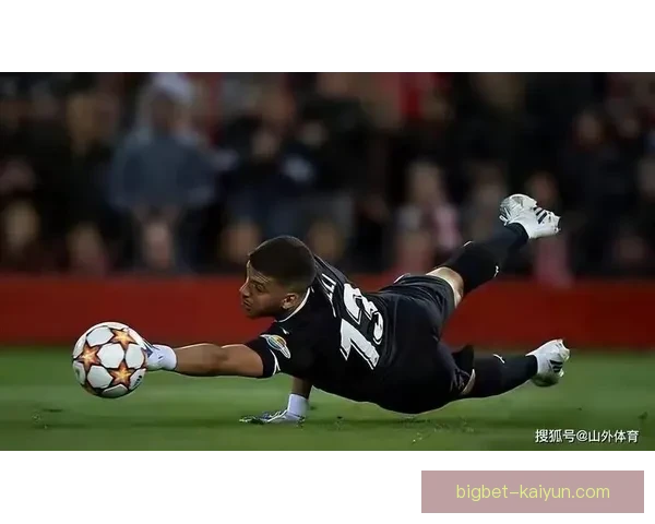 布鲁日队通过战术创新掌控比赛节奏与空间，展现制胜关键