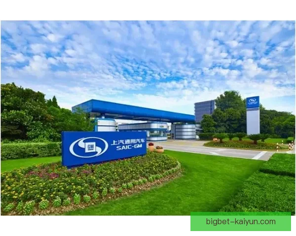 斯托克城长传冲吊策略持续提升，表现稳健引人关注